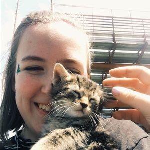 Meet your Posher, Lucy